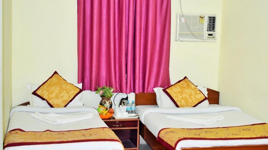 Hotel Vipassana Bodh Gaya Extérieur photo